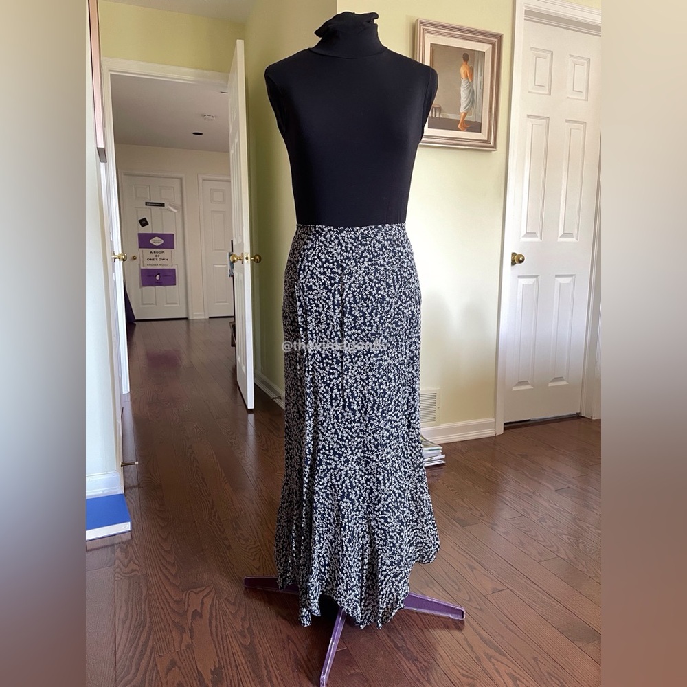 90s navy and white floral Laura Ashley skirt